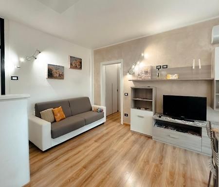 New Carrara Hospital Home Бергамо Екстериор снимка